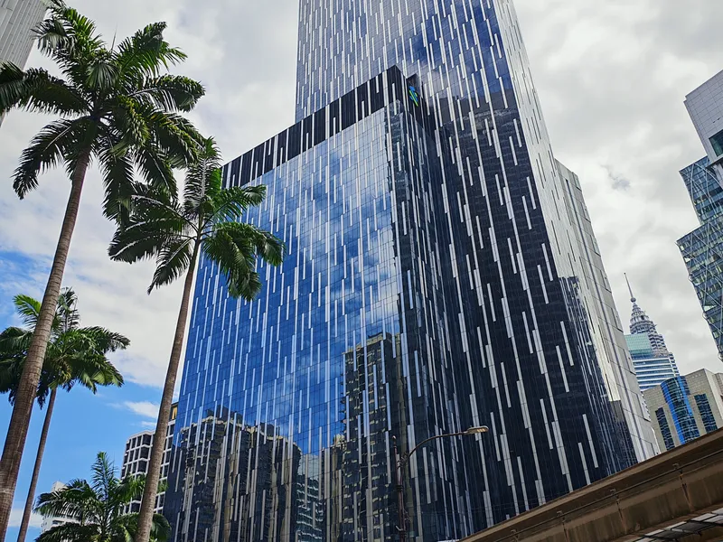 Equatorial Plaza - Tower view
