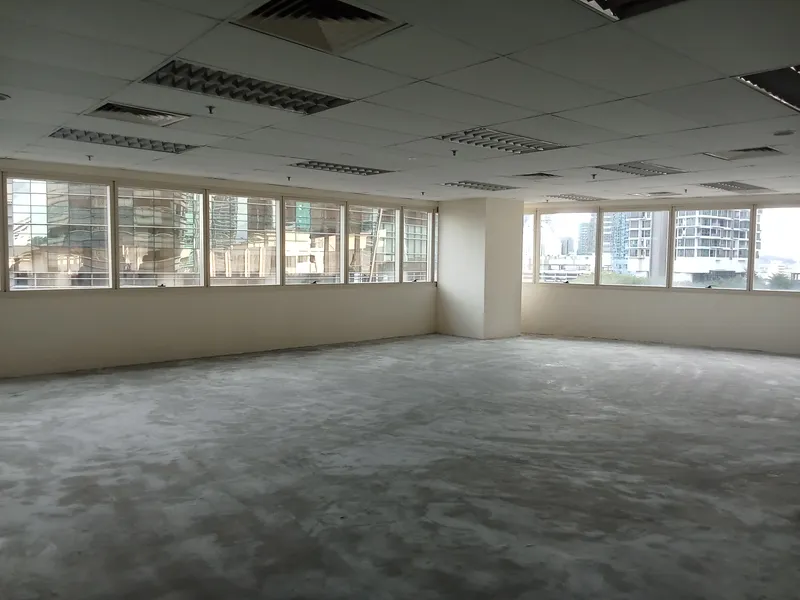 Menara IGB - Photo 2