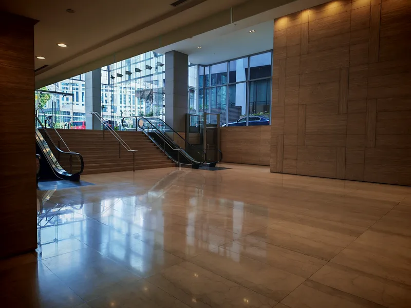 Vista Tower - Photo 5